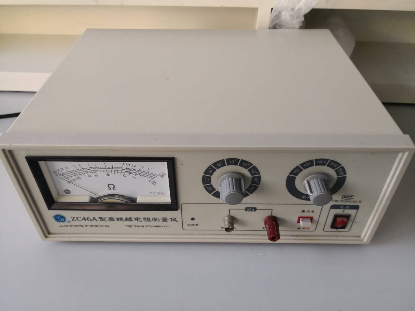 高绝缘电阻测量仪